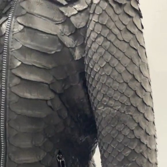 Woman’s KING Dragon Python Snakeskin Leather Jacket - Picture 5 of 9